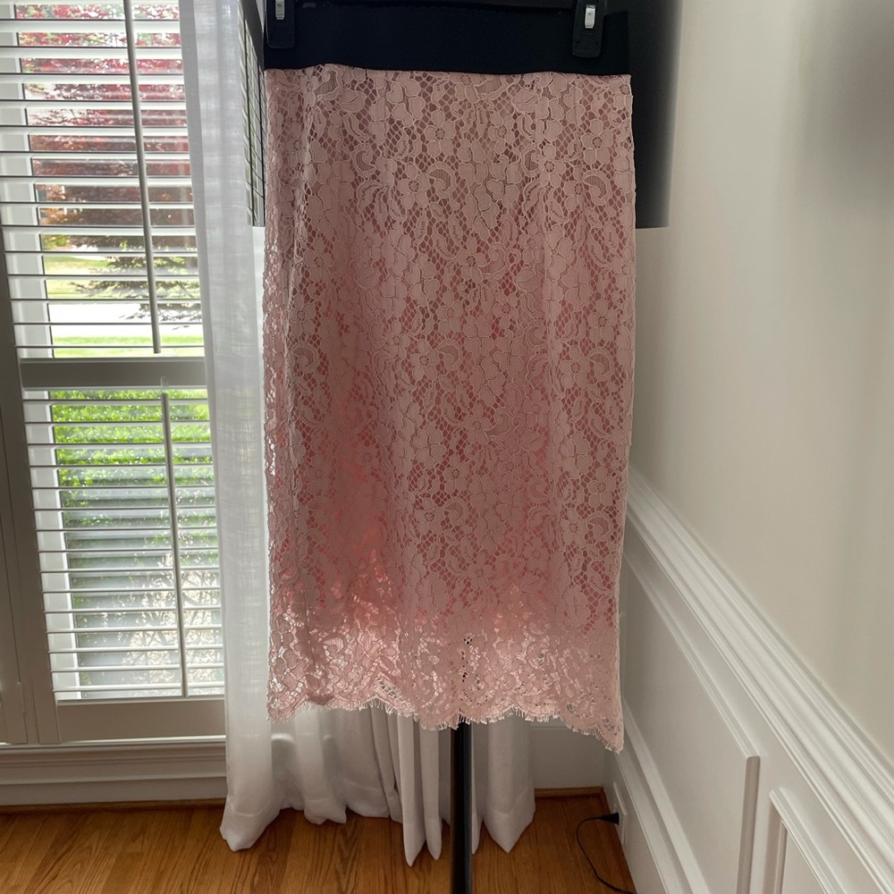 🌞Sale!🌻Dolce & Gabbana lace skirt